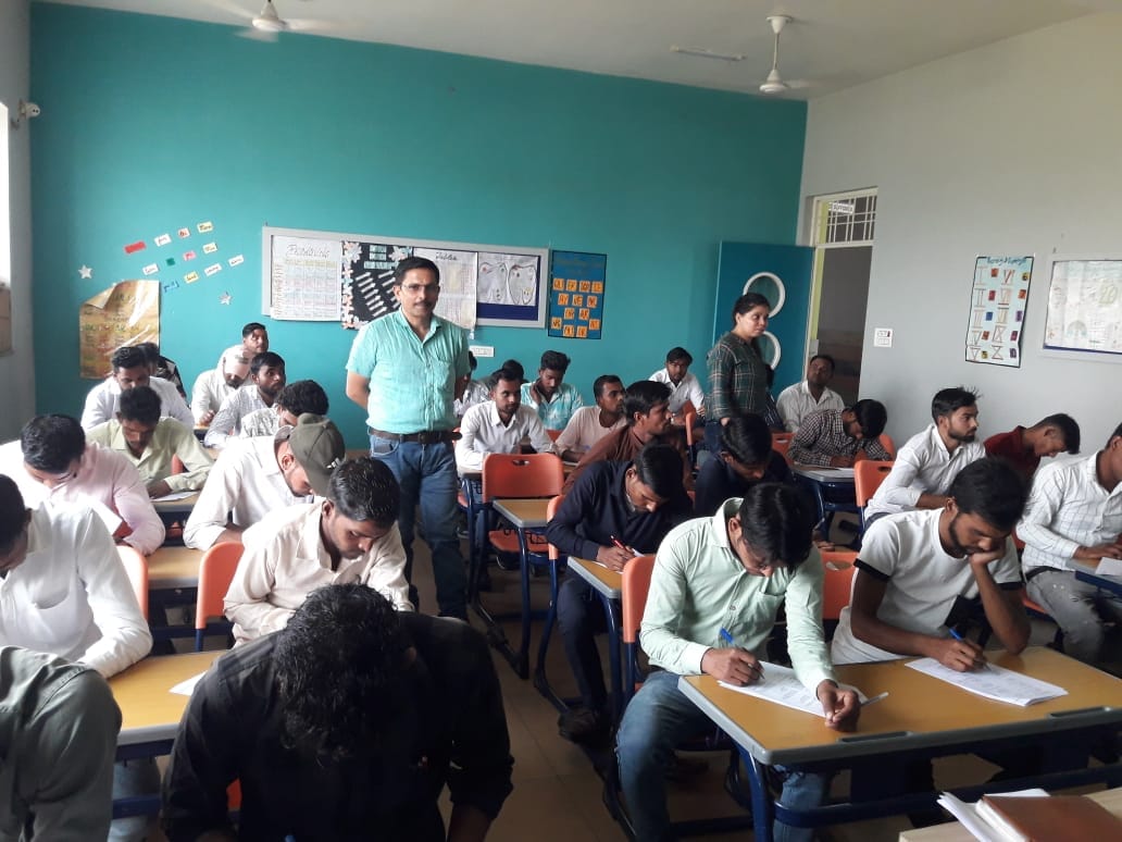 Nature guide exam: Six out of 222 candidates left the exam