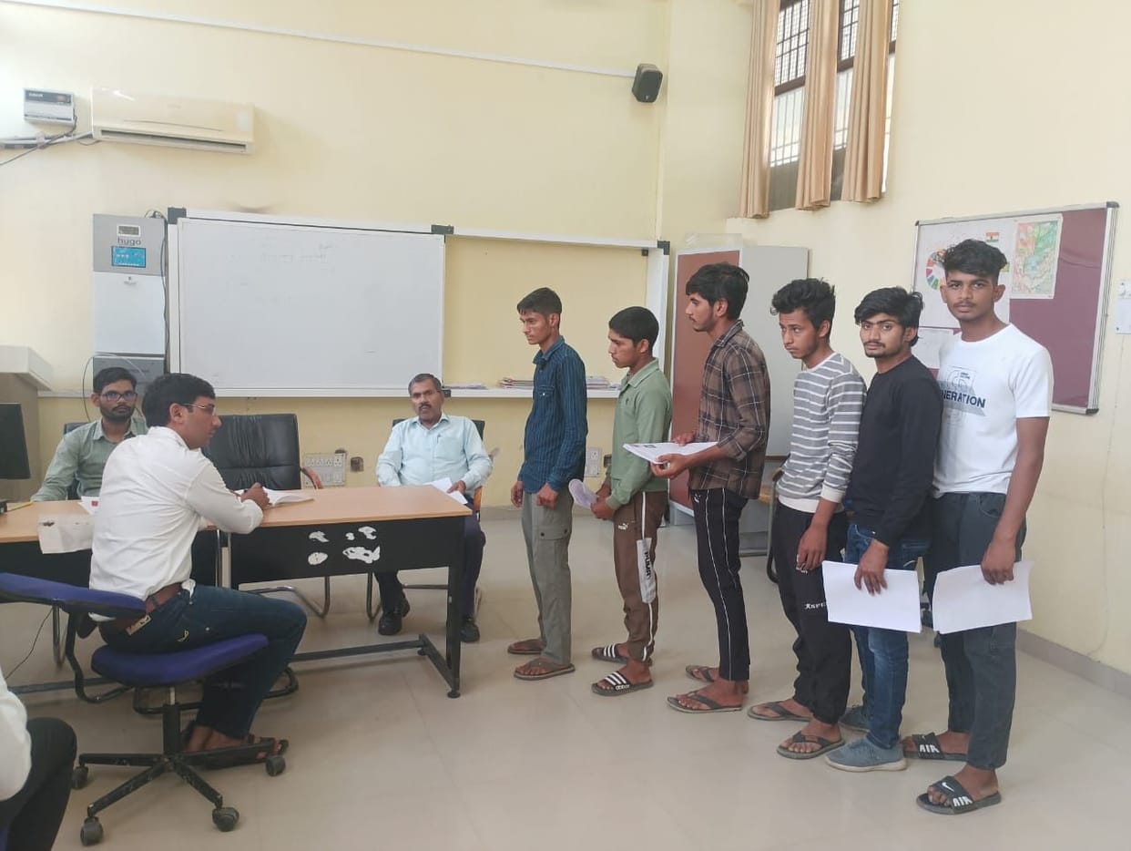 10 students took admission on the last day, 655 seats remained vacant in the district