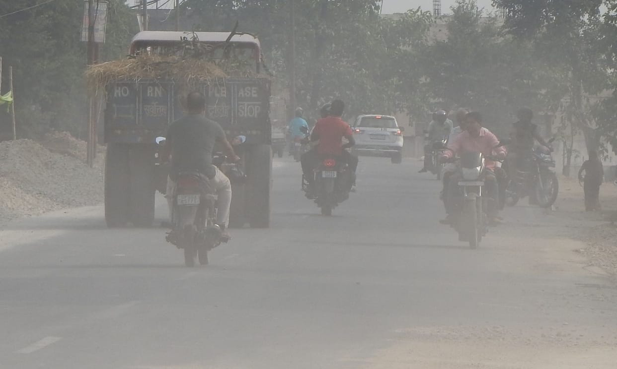 The air becomes poisonous even before the firecrackers burn