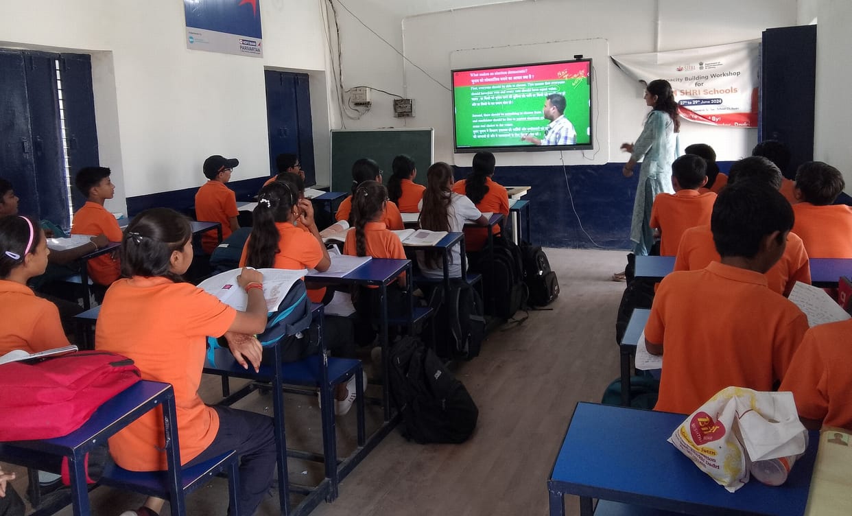 93 students of two sections are taking advantage of smart class