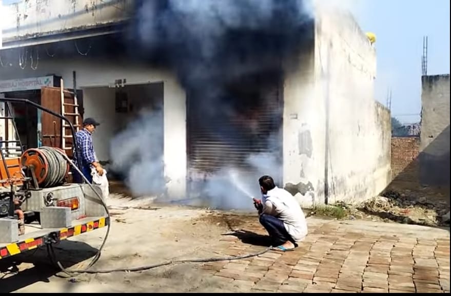 Fire broke out at five places on Diwali night, fire department team brought it under control