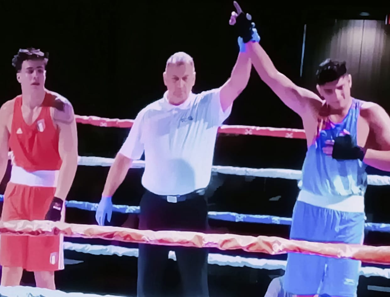 boxer hemant will play final in america