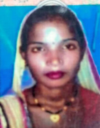 Married woman committed suicide by hanging herself