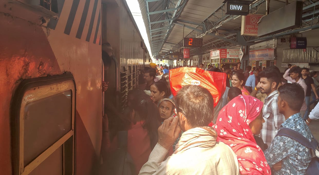 Number of passengers increased in trains for Chhath Puja