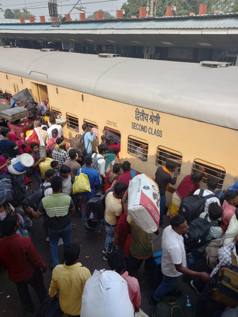 More than 20 special trains ran for Chhath festival