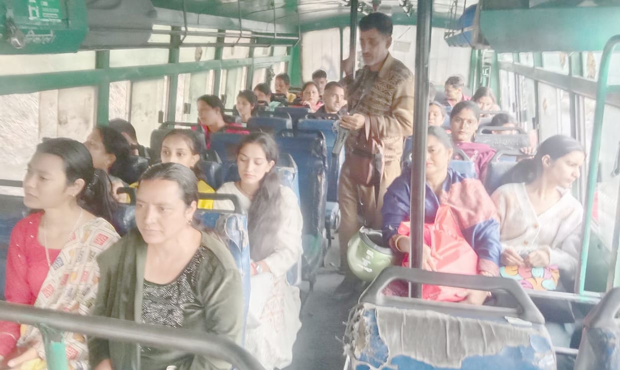 Three special buses sent from Chamba to Chandigarh, the bus did not go to Delhi