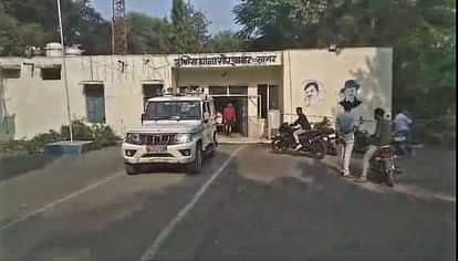 Sagar News: पैसों का लालच तथा चुनावी रंजिश बनी थी हत्या की वजह, चार आरोपी गिरफ्तार…एक फरार Greed for money and election rivalry became the reason for the murder in sagar