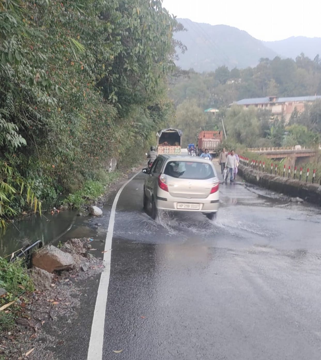 Highway is becoming a pond, blocked drainage spoils the appearance of the highway