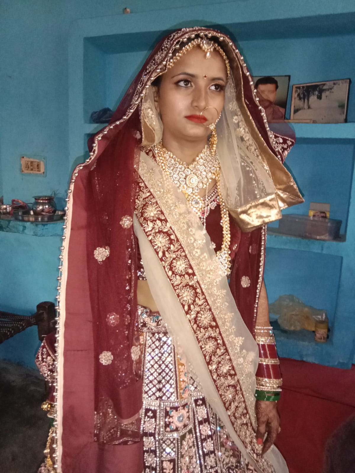 Married woman falls from the roof under suspicious circumstances, dies