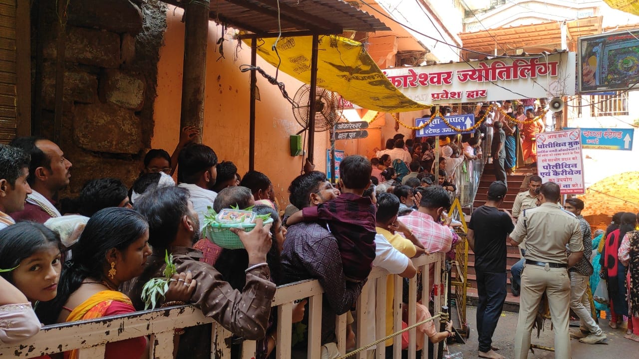 Madhya Pradesh Jyotirlinga Tour Plan to cover mahakaleshwar to omkareshwar Distance in Mahashivratri 2025