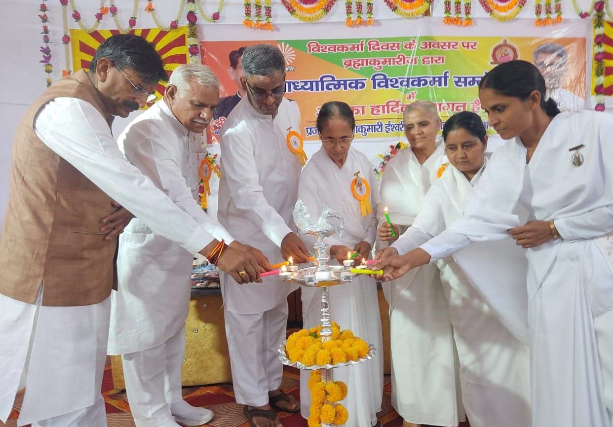 It is important to leave the vices and adopt virtues: Krishna Bedi