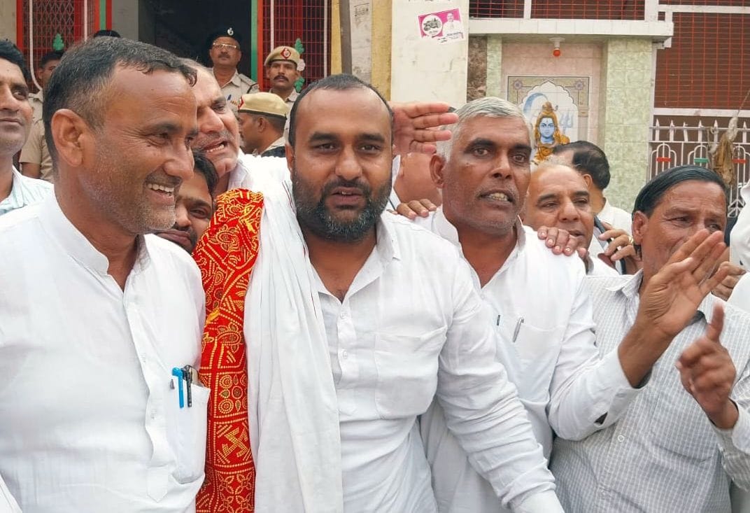Vikas Nachar won the election for the post of Mandi Pradhan by 83 votes.