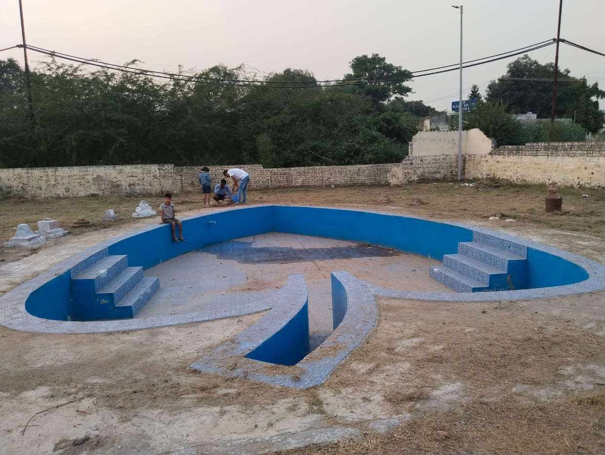 Baskets and umbrellas arrived in the markets for Chhath Puja