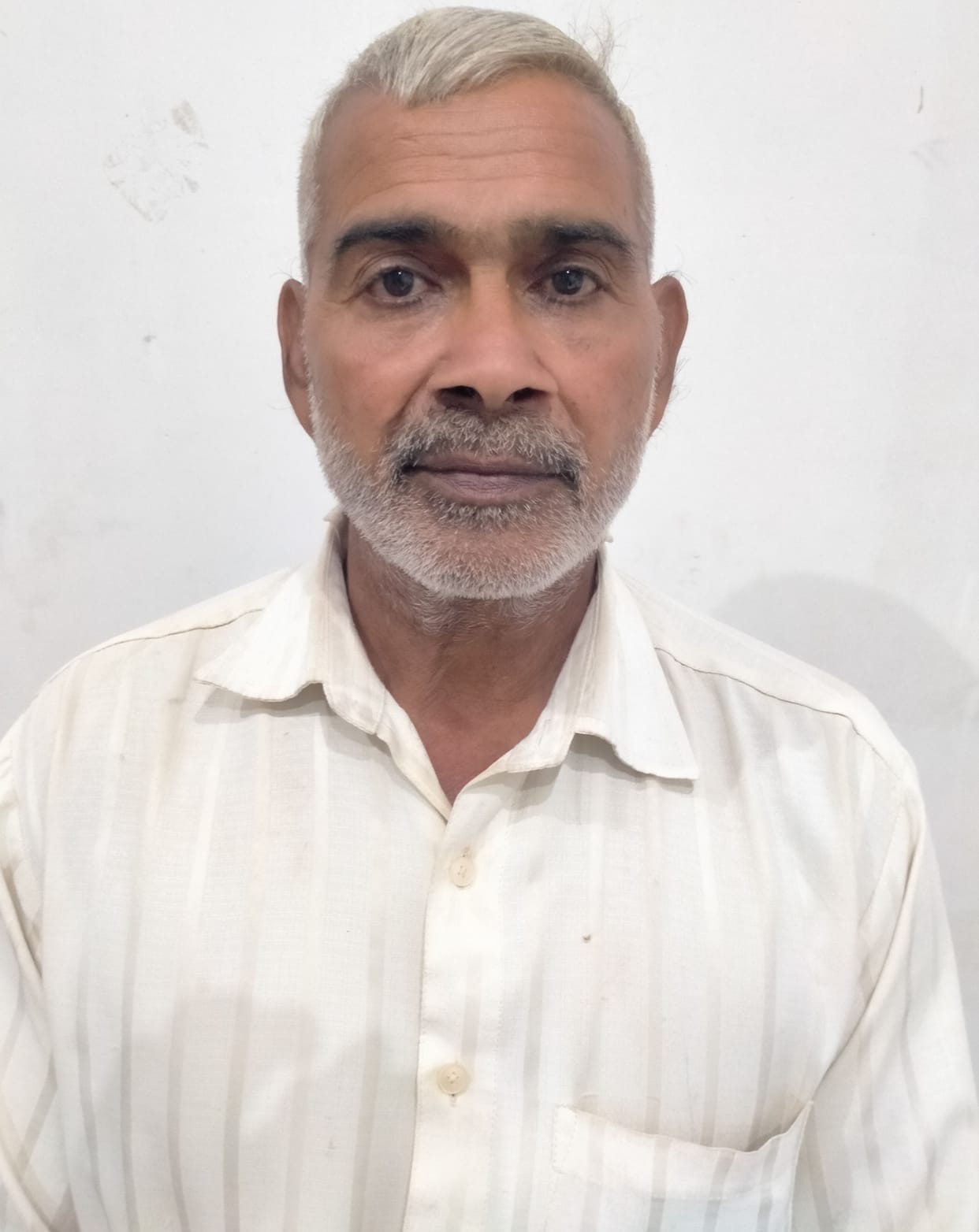Ex-serviceman cheated out of twenty thousand rupees on the pretext of lottery