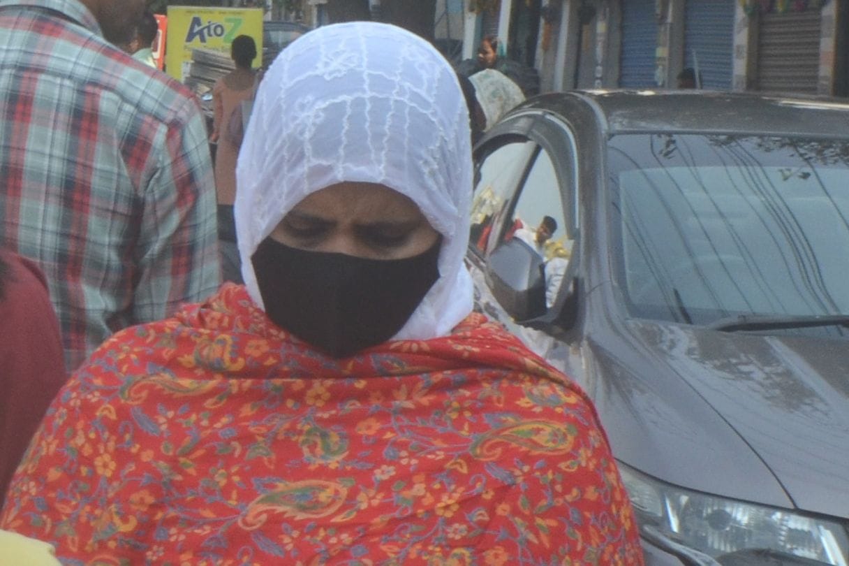 Pollution in Red Zone, AQI reached 180 to 304