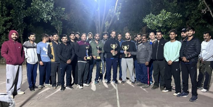 Nagrota Ghaziyan winner in evening badminton competition