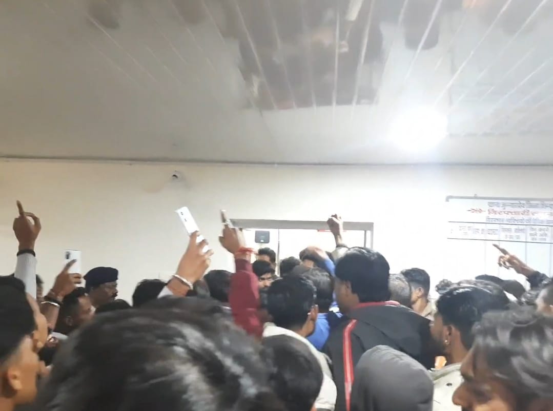 The anti-social elements entered the temple at night and vandalised the statue of Lord Ganesha