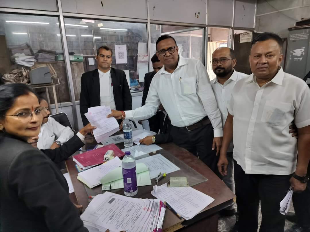 Chhindwara Bar Association elections today voting will be held from 11 am to 5 pm 889 advocates cast votes