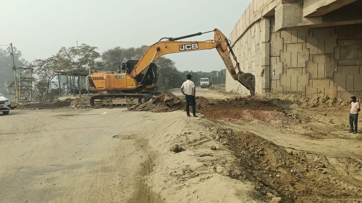 Improvement of Balaur to Siddipur Lowa road starts, work will be completed in a week.