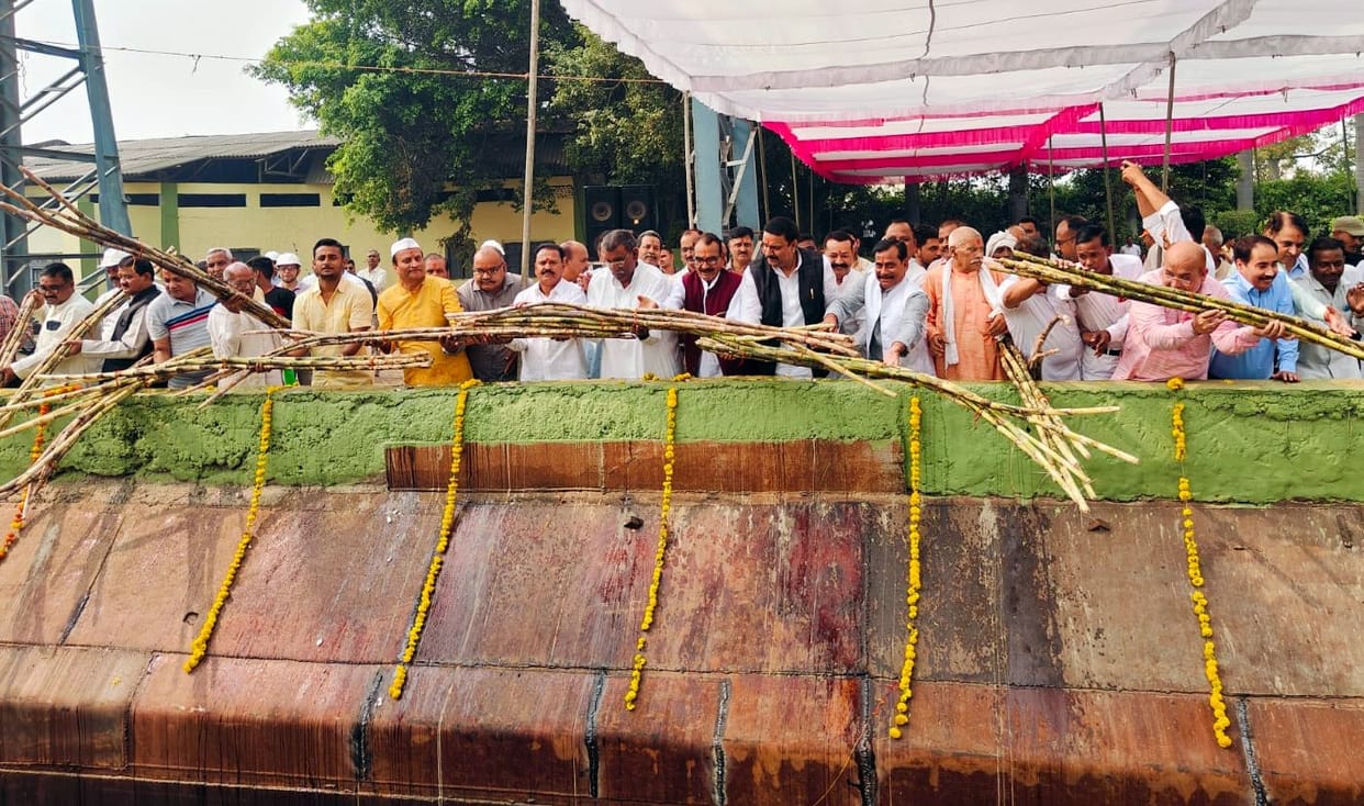 New sugarcane crushing season begins in Sitapur, machines will start running from today