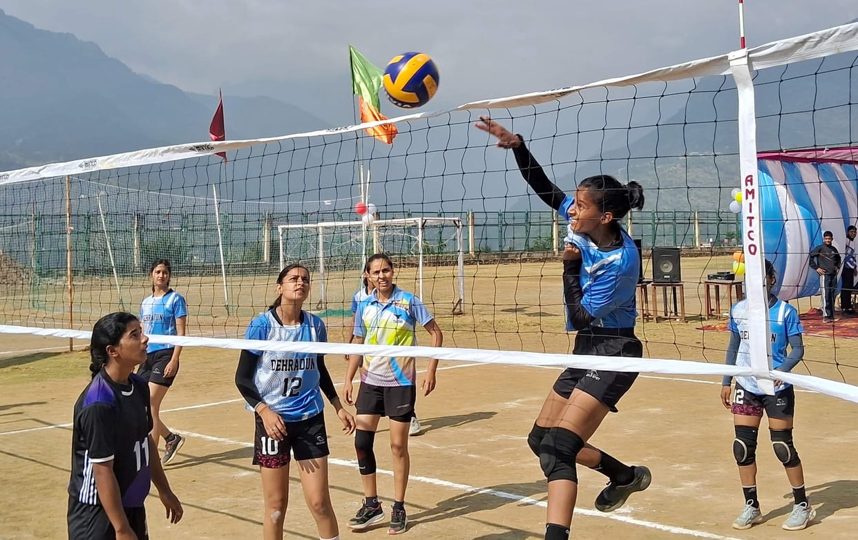 Volleyball competition: Dehradun and Pauri won the inaugural matches
