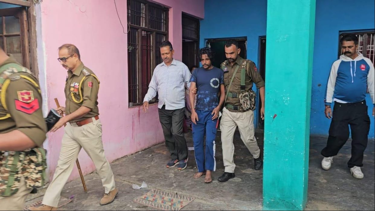 Police raid in Drug Hotspot Village Kullian