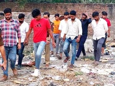 Animal remains found in front of Idgah, police got them buried