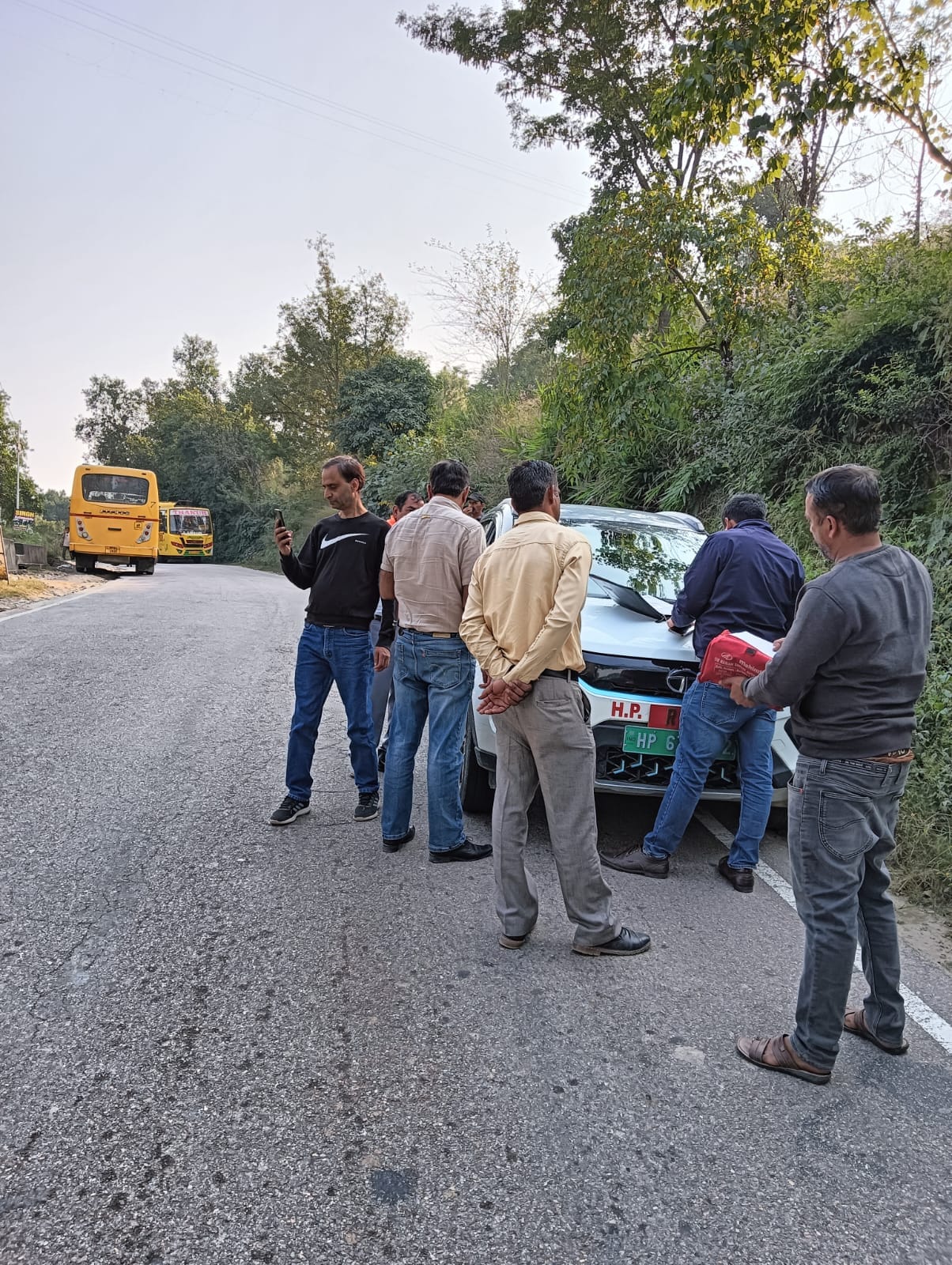 Challan issued for seven vehicles, fine of Rs 24 thousand