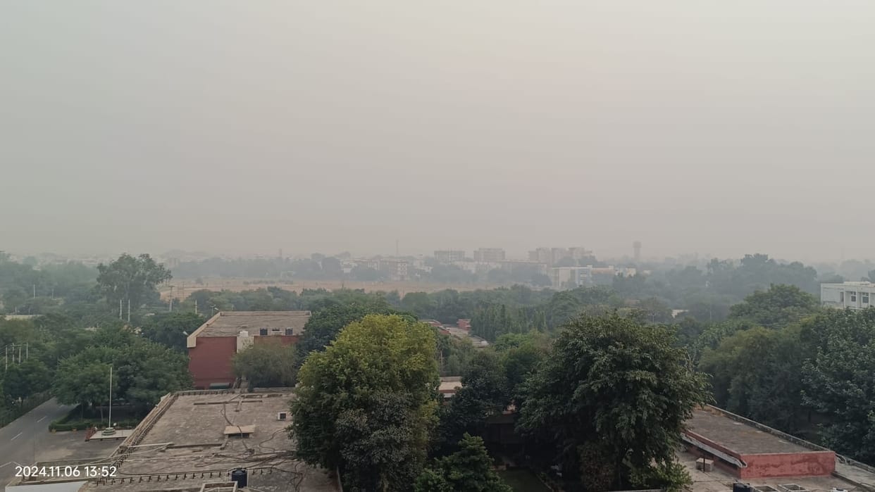 Poor air quality in third day, burning sensation in eyes