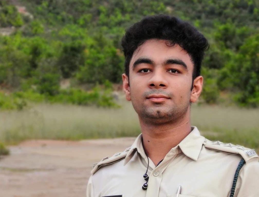 Threatened to kill ranger by entering his house, accused absconding even after five days in the case