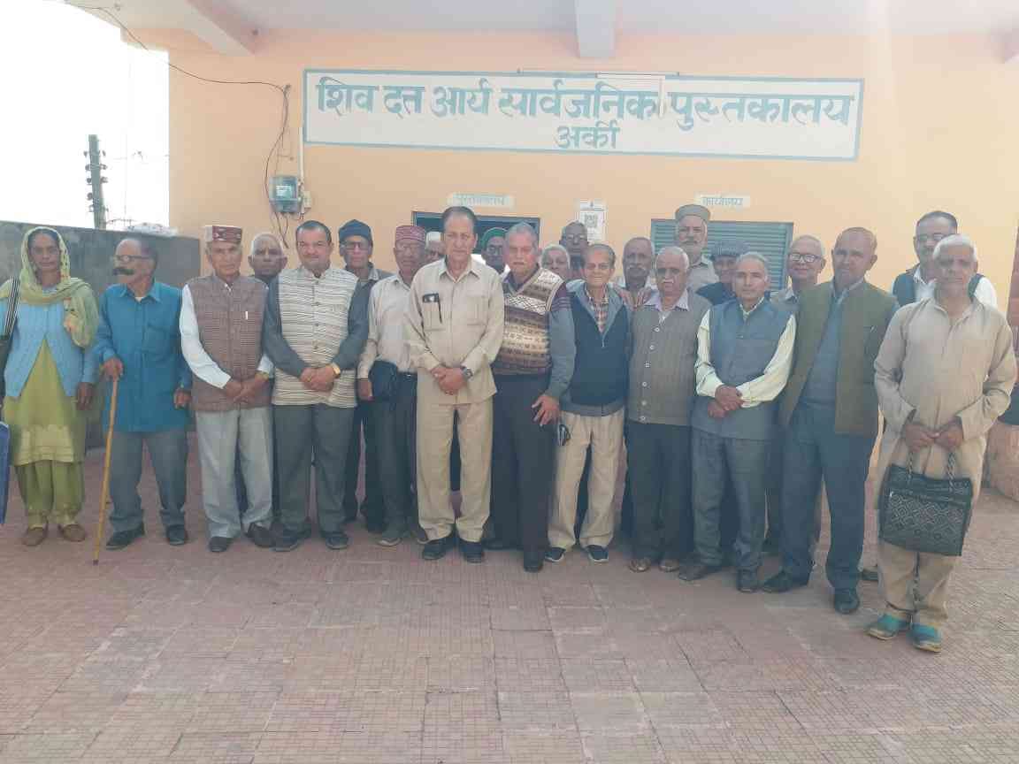 Pensioners asked the government 

arrears of dearness allowance
