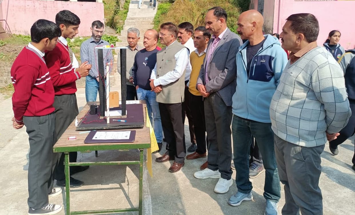 226 child scientists gathered in Banikhet
