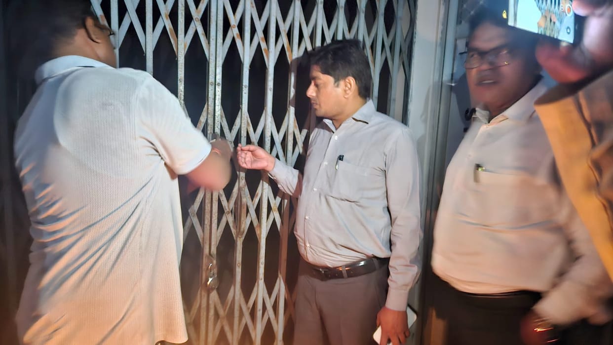 Illegal fertilizer factory caught in raid, sealed