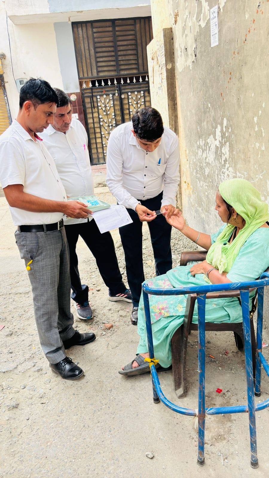 Health department alert on dengue, team will check density of mosquitoes
