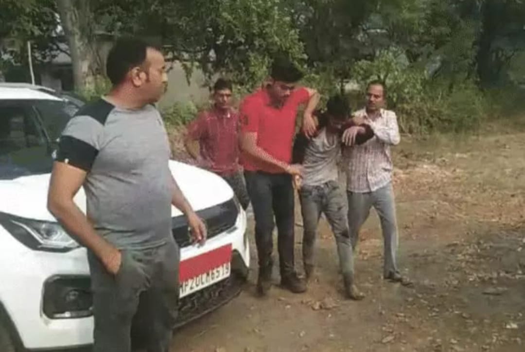 Damoh Two prisoners escaped from Patan sub jail, arrested within an hour, sentinel suspended, used ladder