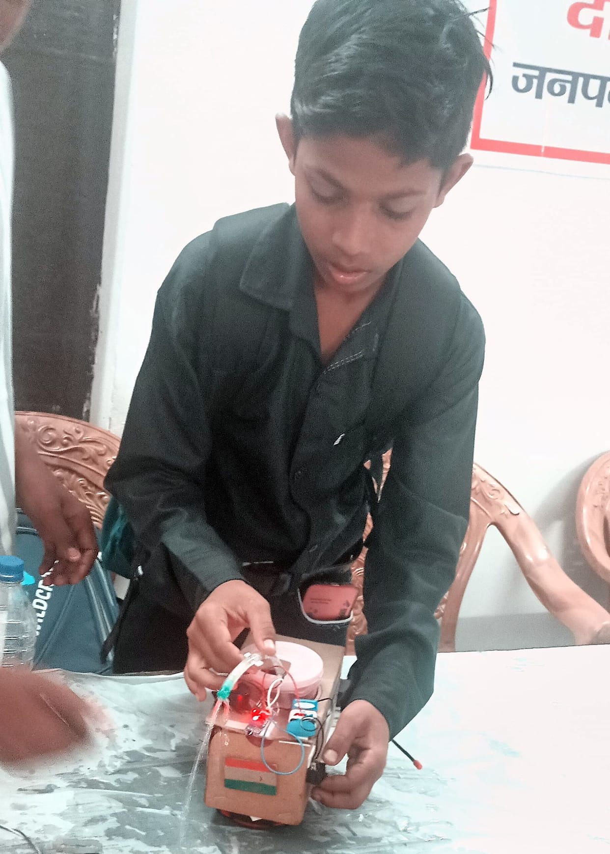 Mohit's automatic fire fighter tops