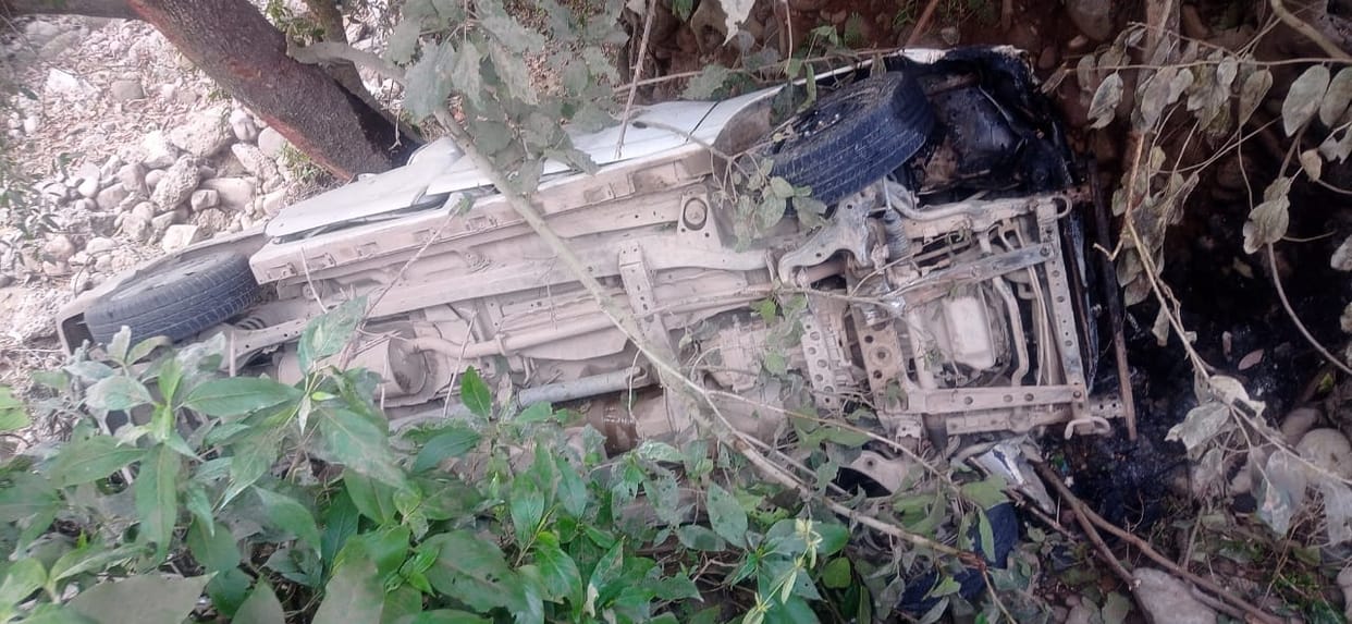 In the spell of Nagrota Suriya, the car went out of control and fell into the drain, the driver died.