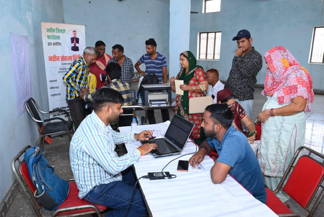 Camps set up in Dhanirampura and Tikri, health checkup of 122 villagers