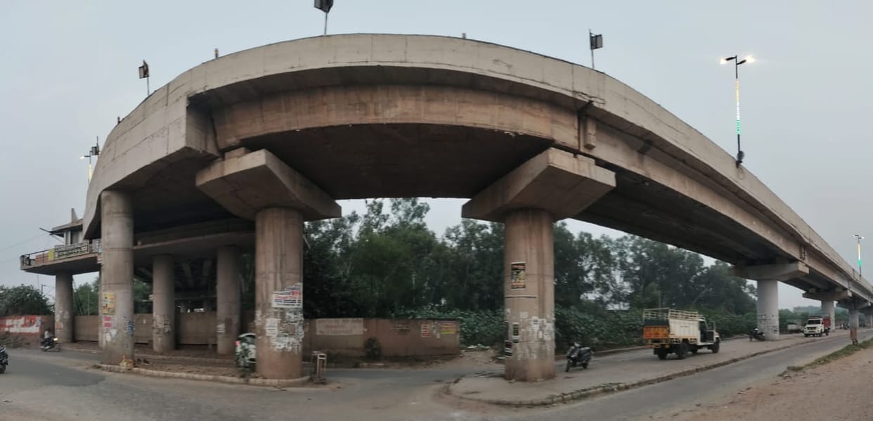 Traffic between Sector-19 and Industrial Area will become easier, stairs will be built for pedestrians