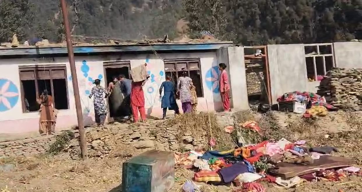 Fire in House in Village of Bani Town