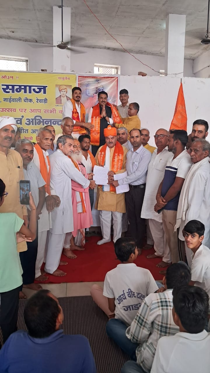 Cow protector Sonu should be given respect: Abhay