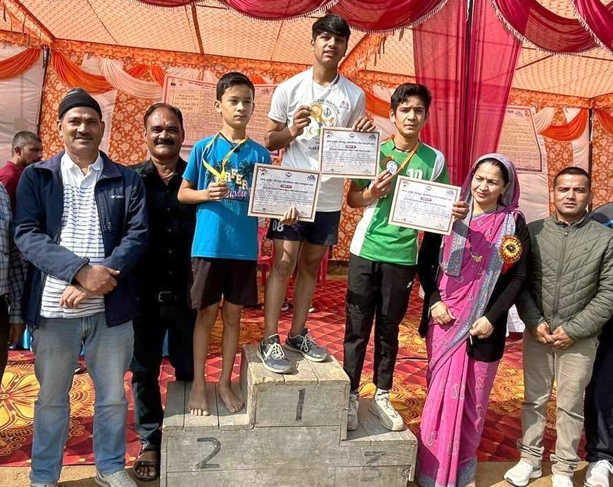 Uttarakhand Sports News: Sports Maha Kumbh in Chamoli Priyanshu, Alok and Nikhil were the top in running