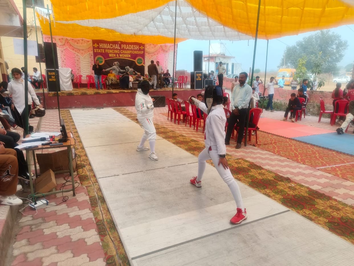 Bilaspur's Suhani winner in epee category fencing