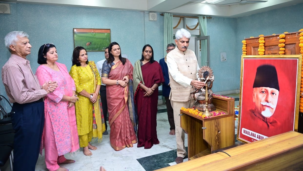 Best students honored in Kultana village