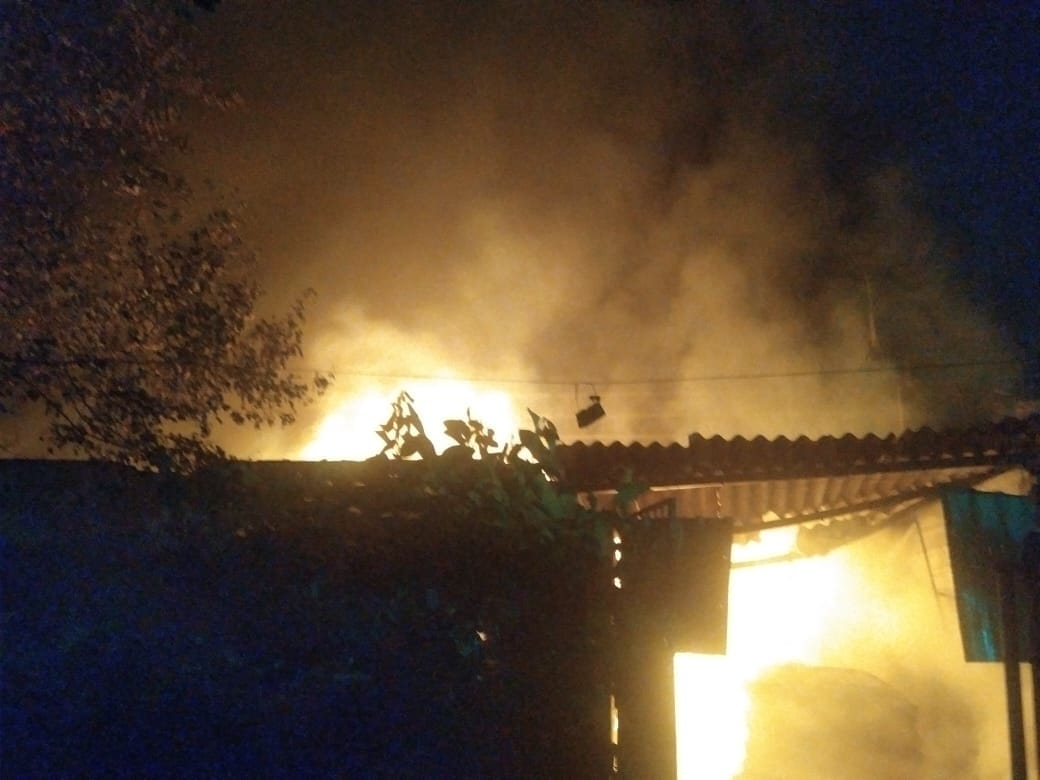 Muzaffarnagar: Bed caught fire due to beedi, elderly man burnt ...could not get up due to broken hip bone