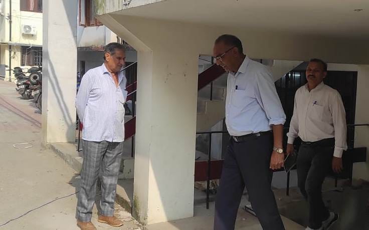 20 rooms in the District Secretariat were vacated, sheds built at various places were also removed.