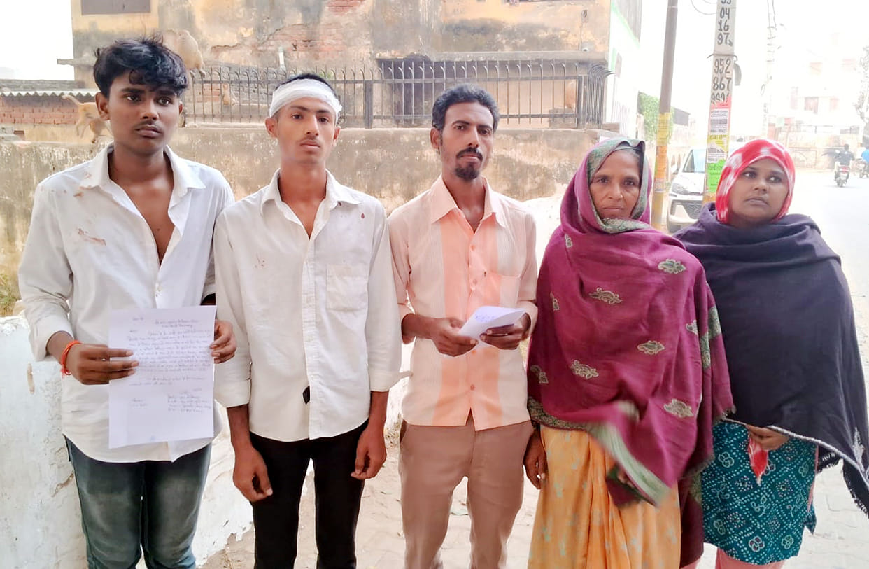 Bullies beat up two students due to enmity, complaint given to police