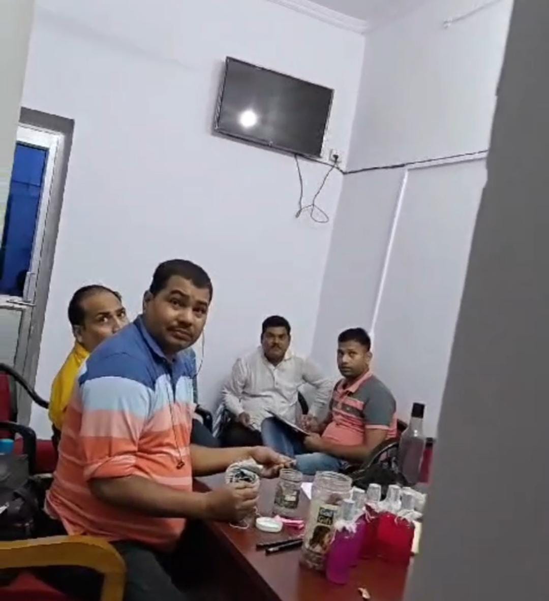 Accountant caught taking bribe