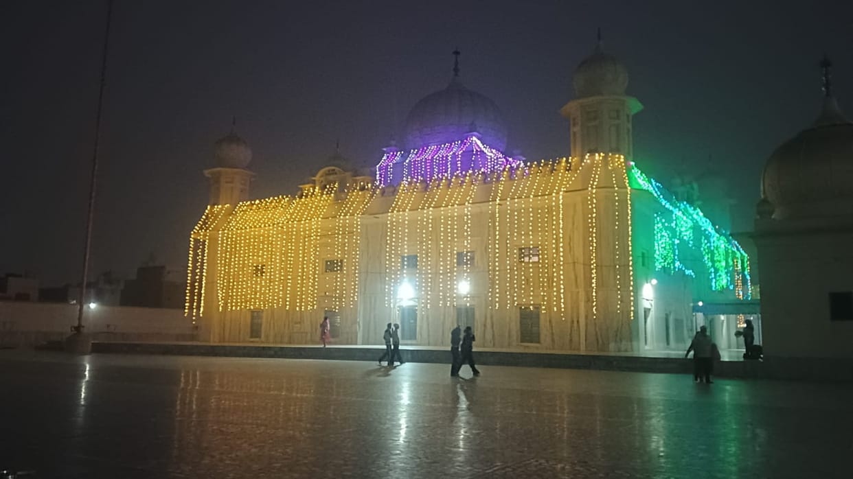 Preparations completed for Guru Parv, Nagar Kirtan will be taken out in the city today