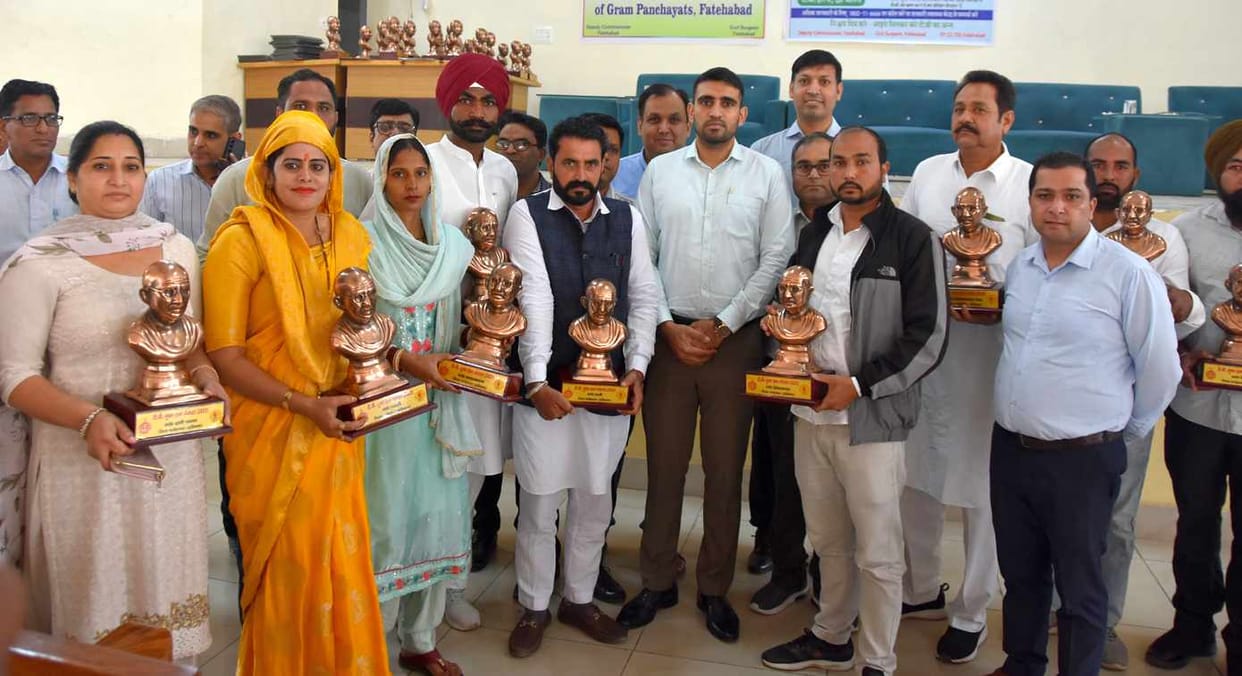 35 TB free Gram Panchayats honored after long wait